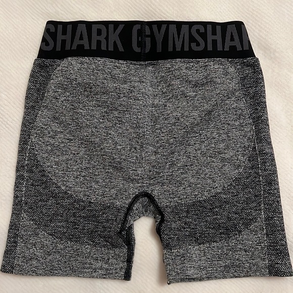 Gymshark Flex Shorts Size XS - Picture 5 of 5